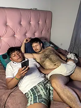 DADDYTTEDY1 online show from 03/12/26, 10:49