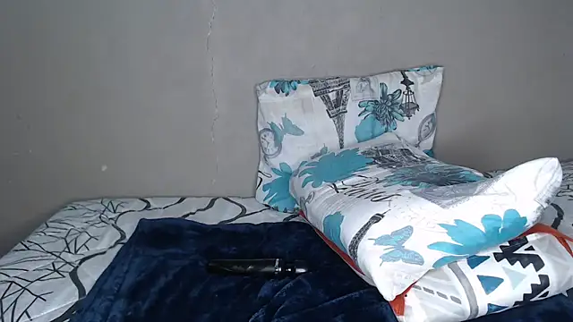 Lunalee online show from 03/08/26, 05:50