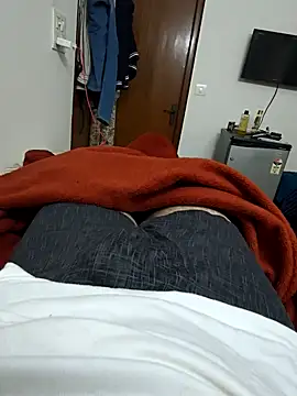 Snapshot of devilthick6 chatting on 02/12/26, 05:19 devilthick6 online show from 02/12/26, 05:19