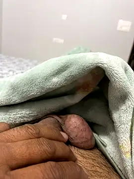 Snapshot of Desiandaj chatting on 11/09/25, 04:49 Desiandaj online show from 11/09/25, 04:49