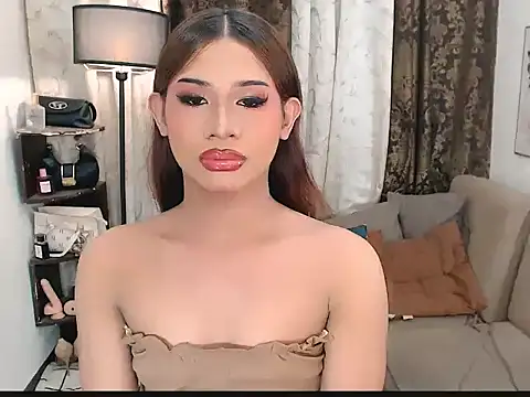 Snapshot of asianlatina69 chatting on 10/30/25, 10:27 asianlatina69 online show from 10/30/25, 10:27