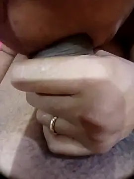 Snapshot of Priyankacam chatting on 09/23/25, 05:54 Priyankacam online show from 09/23/25, 05:54