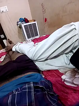 Snapshot of Priyankacam chatting on 09/24/25, 06:22 Priyankacam online show from 09/24/25, 06:22