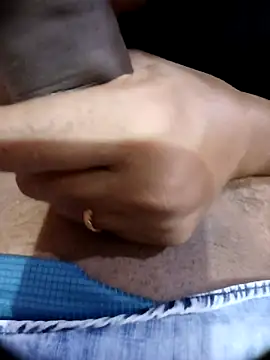 Snapshot of Priyankacam chatting on 10/05/25, 05:50 Priyankacam online show from 10/05/25, 05:50