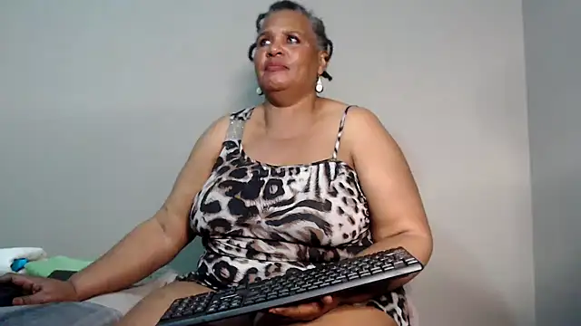 GrandBustyMelon online show from 09/23/25, 08:17