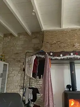 coupleamateurfun23 online show from 12/03/25, 12:47