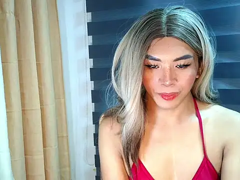 Snapshot of _karie chatting on 02/13/26, 02:29 karie online show from 02/13/26, 02:29