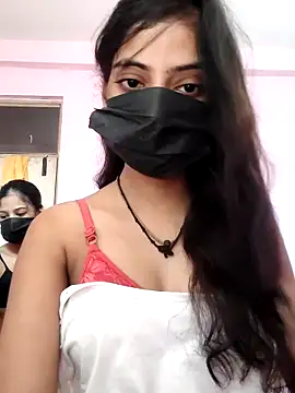 Hot-komall online show from 09/24/25, 05:00