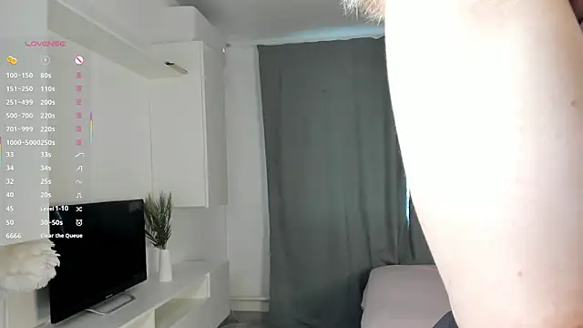 MarenRawicki online show from 11/04/25, 09:41