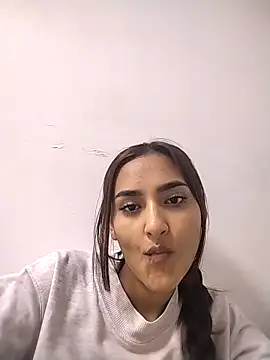emilyvalencia 1 online show from 04/25/26, 05:43
