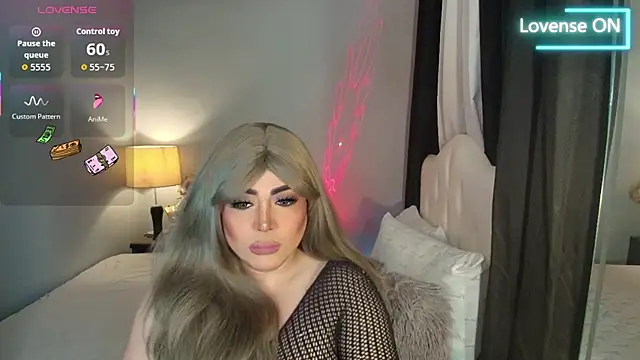 Snapshot of Unforgettable_Maria chatting on 01/19/26, 05:44 Unforgettable Maria online show from 01/19/26, 05:44