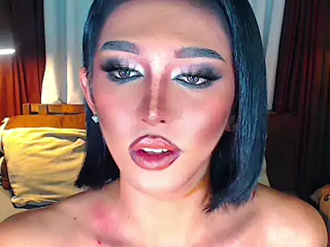 Snapshot of yournightmare_molly chatting on 11/24/25, 07:24 yournightmare molly online show from 11/24/25, 07:24