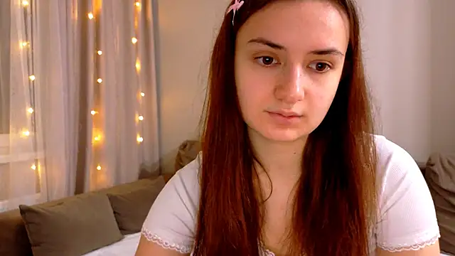 Snapshot of Lelia_Vibe chatting on 11/25/25, 05:02 Lelia Vibe online show from 11/25/25, 05:02