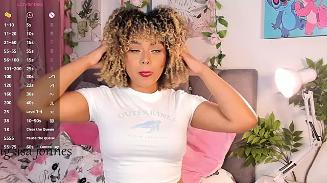 isajonnes18 online show from 02/20/26, 12:07