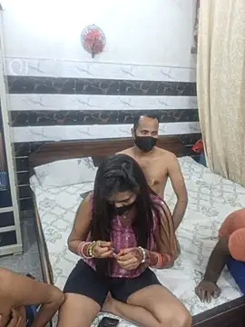 Snapshot of Cute_plak02 chatting on 10/12/25, 04:28 Cute plak02 online show from 10/12/25, 04:28