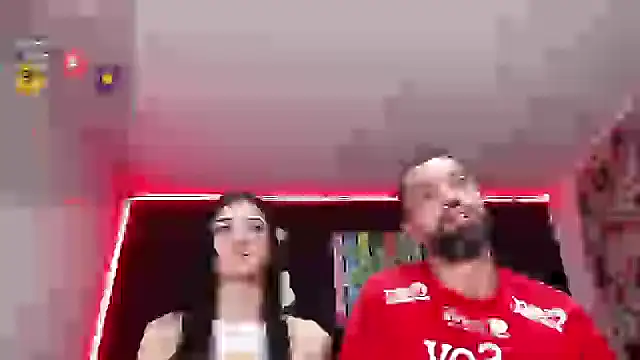 Snapshot of ingrid_zese_ chatting on 10/01/25, 12:11 ingrid zese online show from 10/01/25, 12:11