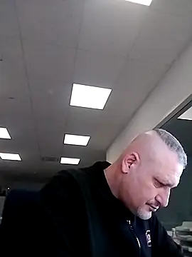 Snapshot of Hisnimin chatting on 02/21/26, 12:11 Hisnimin online show from 02/21/26, 12:11