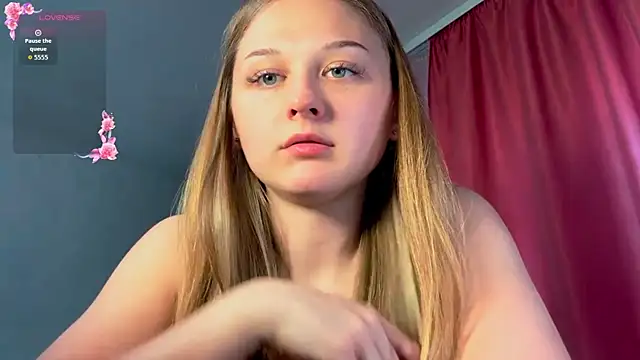 Snapshot of Smoke_mama chatting on 11/24/25, 09:31 Smoke mama online show from 11/24/25, 09:31