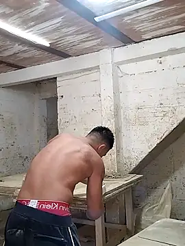 Snapshot of hoteder chatting on 09/23/25, 01:36 hoteder online show from 09/23/25, 01:36