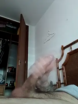 Snapshot of DannySastre91 chatting on 09/30/25, 05:18 DannySastre91 online show from 09/30/25, 05:18