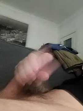 Snapshot of DannySastre91 chatting on 11/04/25, 04:39 DannySastre91 online show from 11/04/25, 04:39