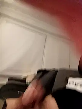 Snapshot of DannySastre91 chatting on 12/02/25, 06:36 DannySastre91 online show from 12/02/25, 06:36