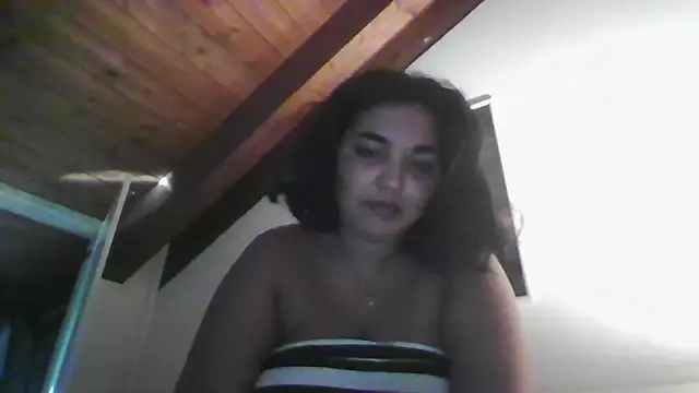 LadySophia03 online show from 10/02/25, 08:32