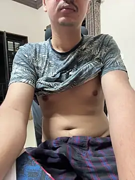 Snapshot of daddytemptation chatting on 11/12/25, 02:50 daddytemptation online show from 11/12/25, 02:50