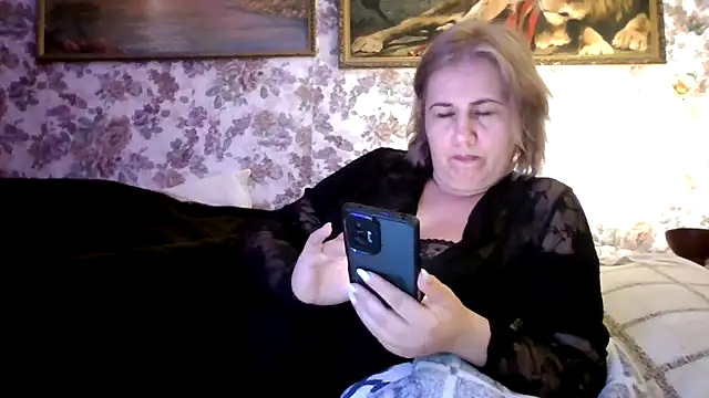 LustyyX online show from 09/17/25, 05:03