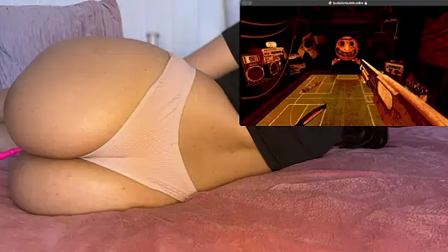 Snapshot of lau_laulu chatting on 10/21/25, 09:59 lau laulu online show from 10/21/25, 09:59