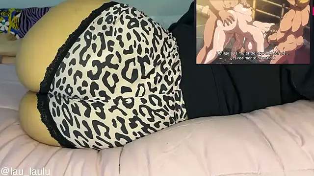 Snapshot of lau_laulu chatting on 12/15/25, 02:49 lau laulu online show from 12/15/25, 02:49