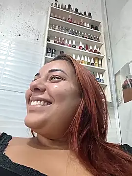 Snapshot of RuivaMisteriosa3 chatting on 12/16/25, 08:36 RuivaMisteriosa3 online show from 12/16/25, 08:36