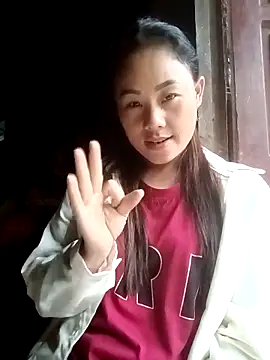 Ruaiuoi online show from 06/08/26, 11:38