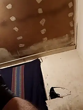 lucho2328 online show from 10/11/25, 03:28