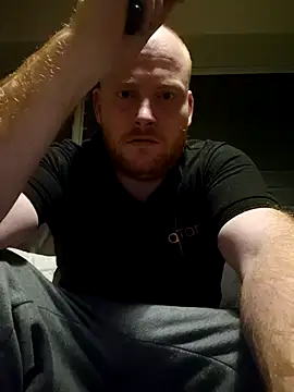 svenni2525 online show from 11/08/25, 12:22