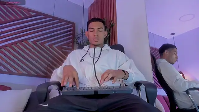 Snapshot of Adonis_WB chatting on 09/16/25, 07:48 Adonis WB online show from 09/16/25, 07:48