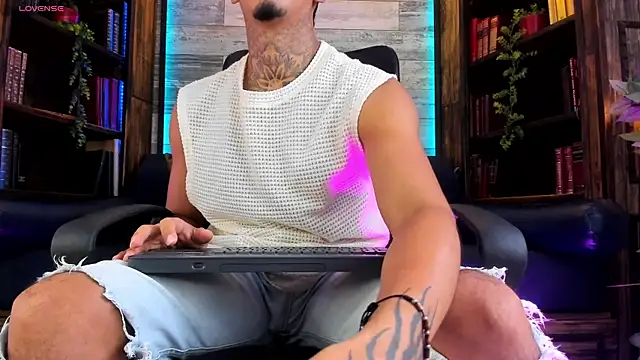 Donovan Desmond online show from 04/01/26, 10:18