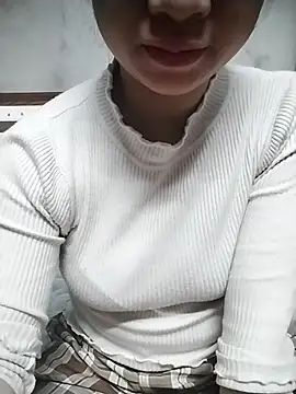 Mie rose online show from 11/24/25, 02:00