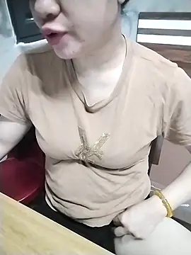 Mie rose online show from 04/06/26, 12:41