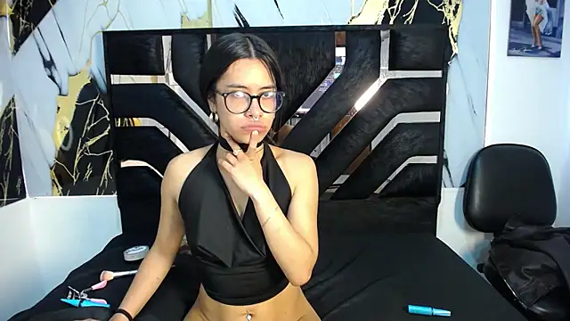 Miahotcs1 online show from 02/09/26, 02:32