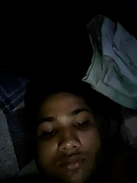 Snapshot of WorthyGyro88 chatting on 09/14/25, 04:22 WorthyGyro88 online show from 09/14/25, 04:22