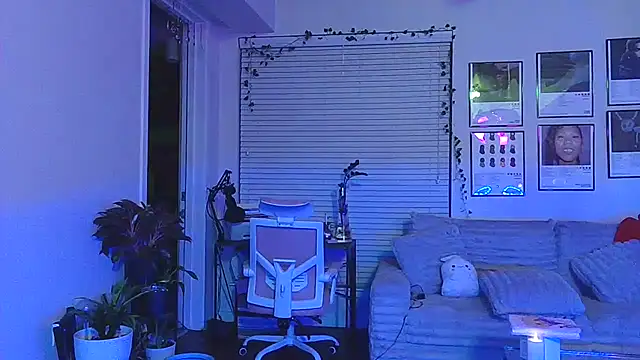 Snapshot of jg0ld chatting on 09/29/25, 07:35 jg0ld online show from 09/29/25, 07:35