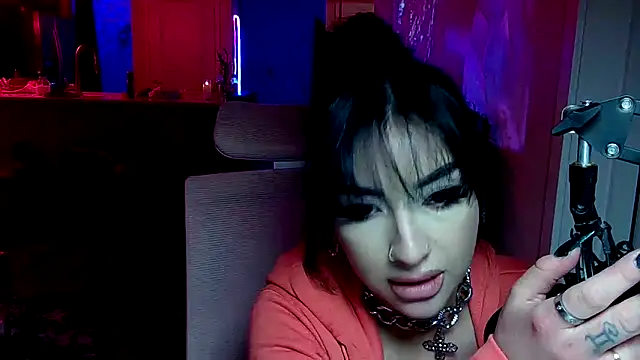 Snapshot of jg0ld chatting on 11/03/25, 02:13 jg0ld online show from 11/03/25, 02:13