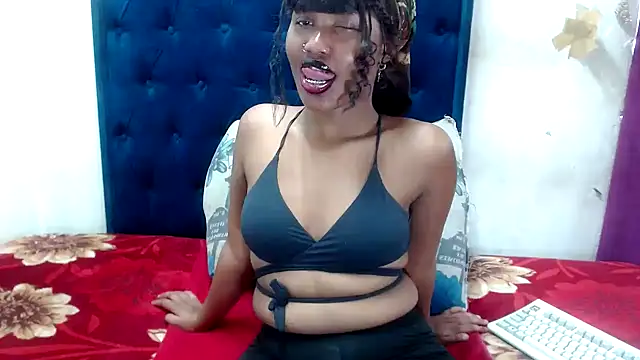 Snapshot of BUNNYCHOWX28 chatting on 11/11/25, 12:38 BUNNYCHOWX28 online show from 11/11/25, 12:38