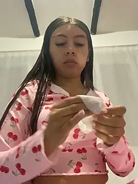 Sara-cooper2 online show from 02/13/26, 02:02