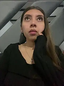 Sara-cooper2 online show from 03/18/26, 02:37