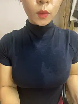 Snapshot of anna_sexy69 chatting on 10/08/25, 02:53 anna sexy69 online show from 10/08/25, 02:53