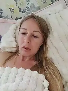 LunaSugarX online show from 09/30/25, 09:25