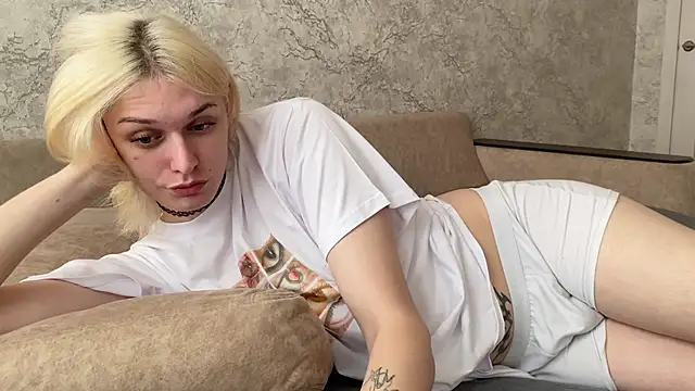 evelina228 online show from 09/29/25, 07:02