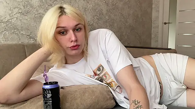 evelina228 online show from 10/01/25, 07:14